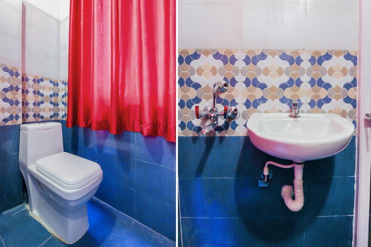 Oyo 17168 Hz Lodge Hyderabad Eksteriør bilde